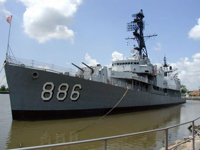 Plans-for-retired-Navy-vessel-stay-afloat-for-becoming-downtown-Jacksonville-museum